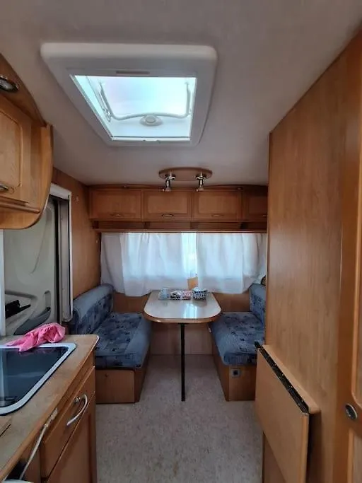 Alojamiento Caravana Oliveres Petita Vilafant 0*,  Spain