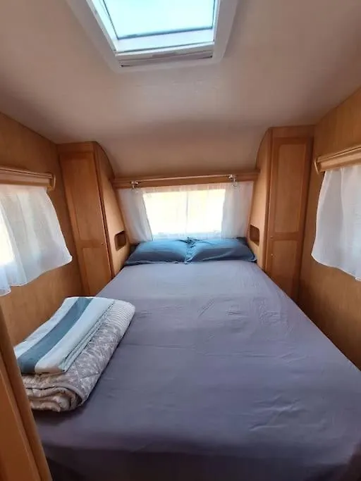 Alojamiento Caravana Oliveres Petita Vilafant Apartment