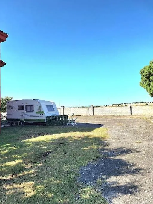 Apartment Alojamiento Caravana Oliveres Petita Vilafant